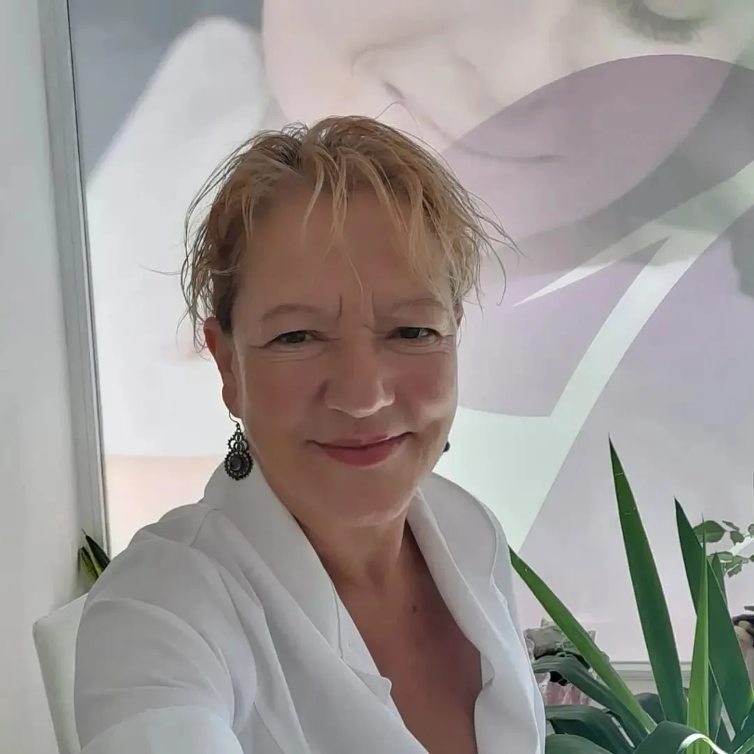 Elisabete Jorge, terapeuta holística